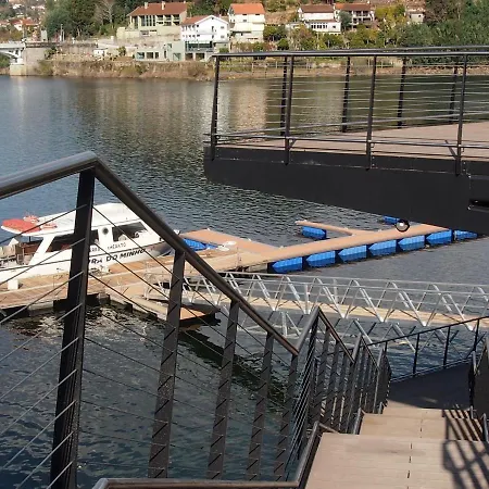 Ancoradouro T1 - Local Geres * Braga