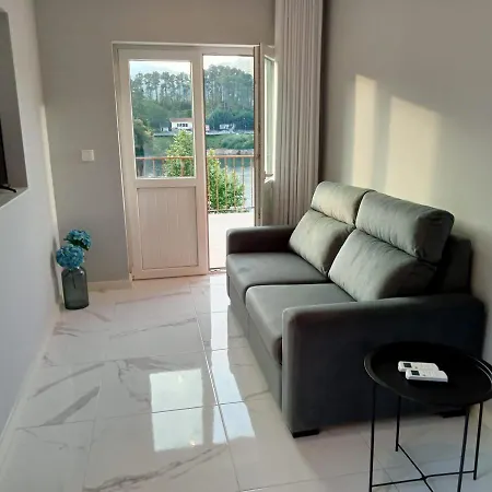 Ancoradouro T1 - Local Geres Apartment